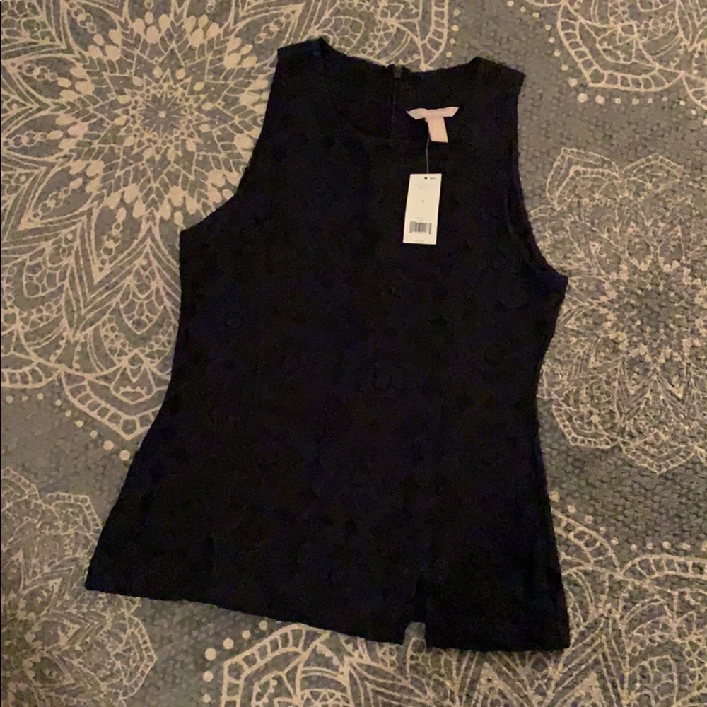 Black lace sleeveless top - NWT